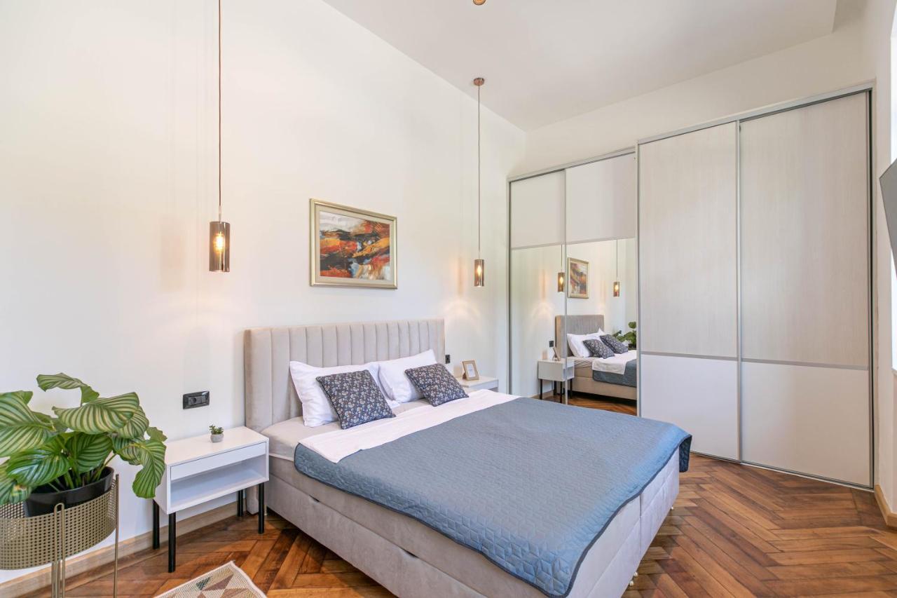 Polai Park Apartments Ngoại thất bức ảnh